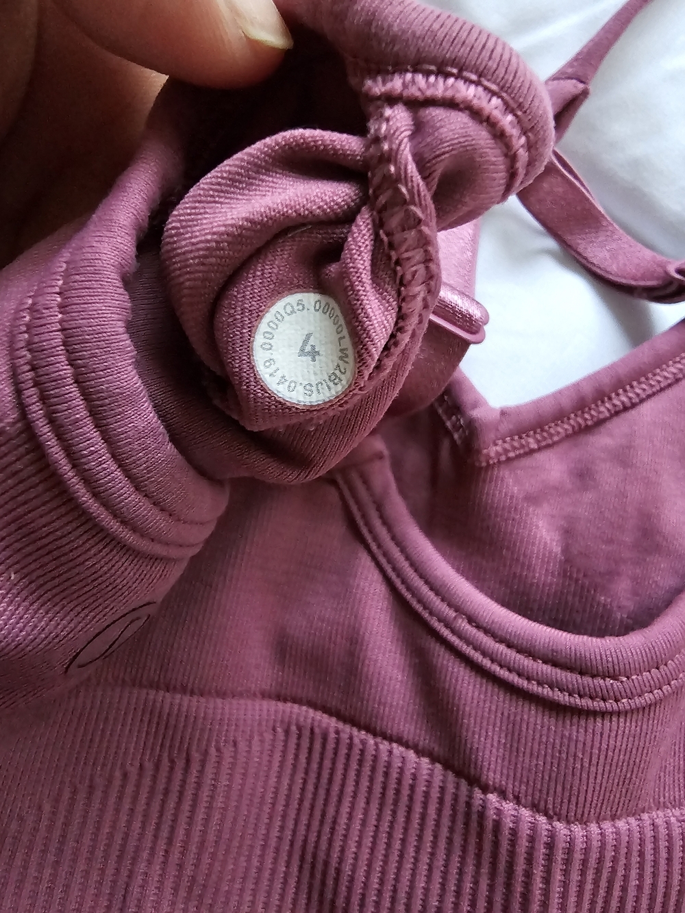 lululemon athletica Mauve Pink V-Neck Seamless Bralette - Picture 3 of 4